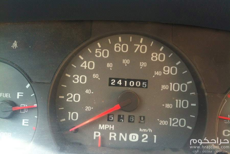 للبيع جراند ماركيز موديل 2000