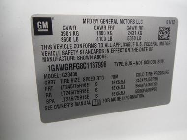 2012 Chevrolet Express Passenger 1LT