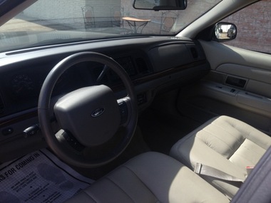 2011 Ford Crown Victoria LX