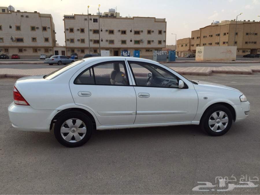 للبيع سياره صني نظيفه جدآ وممشى قليل البدي نظيف