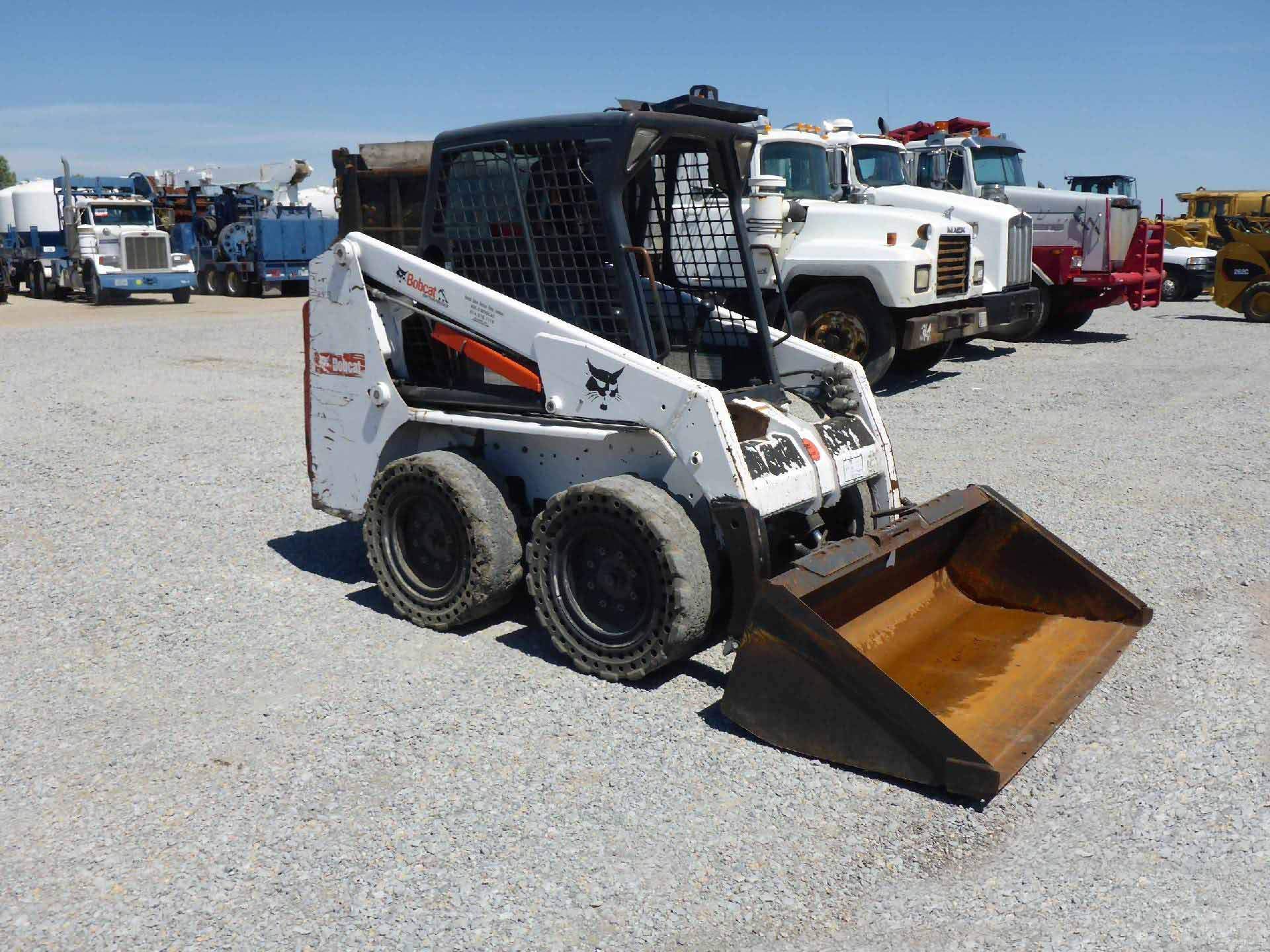 IT# 42-2008 BOBCAT S130 Skid Steer Loader