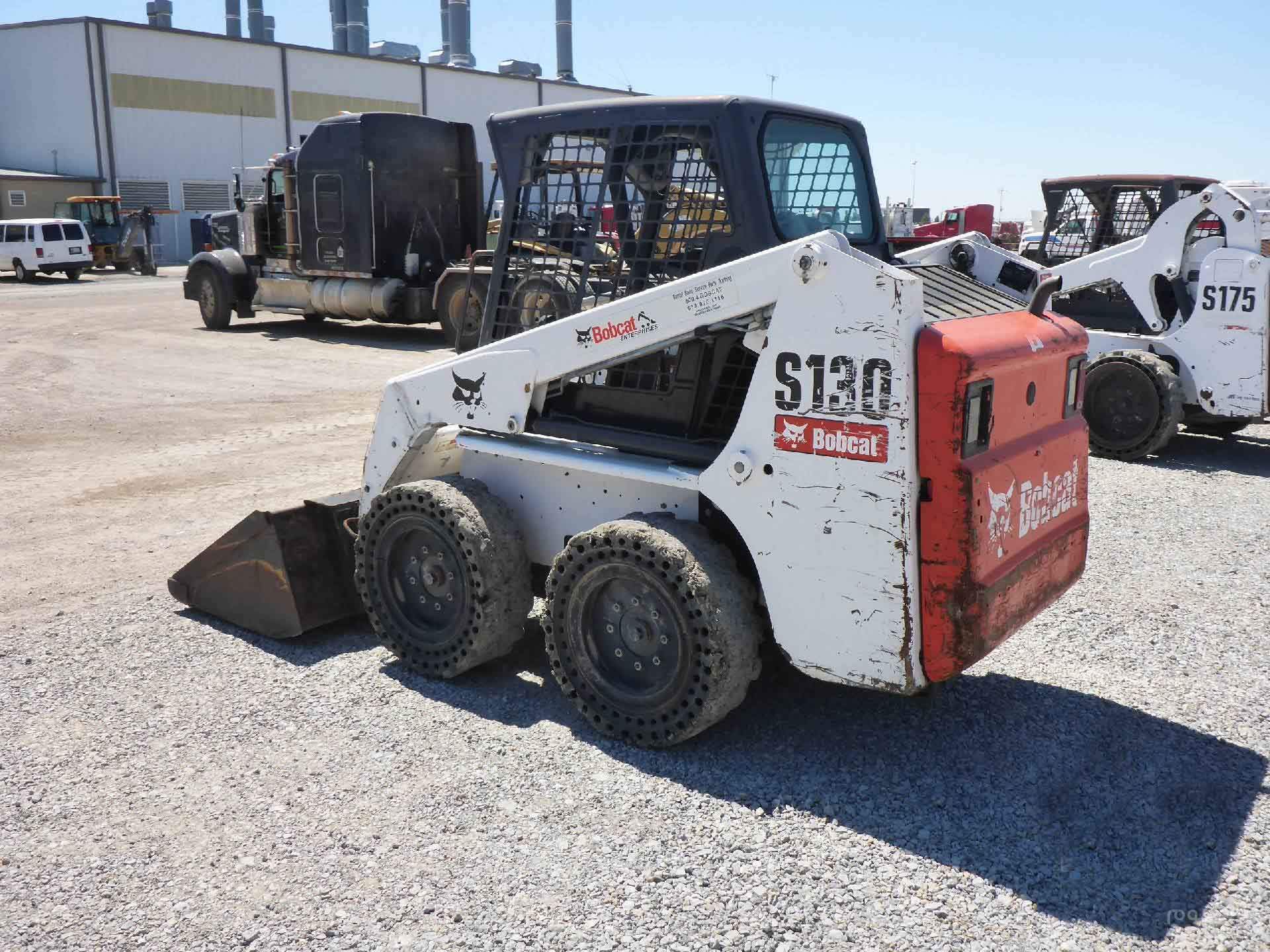 IT# 42-2008 BOBCAT S130 Skid Steer Loader