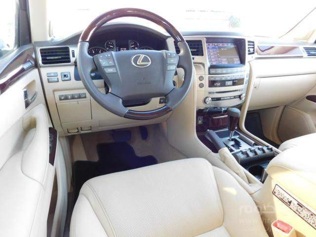 2014 LEXUS LX 570 -  WITHOUT ACCIDENT