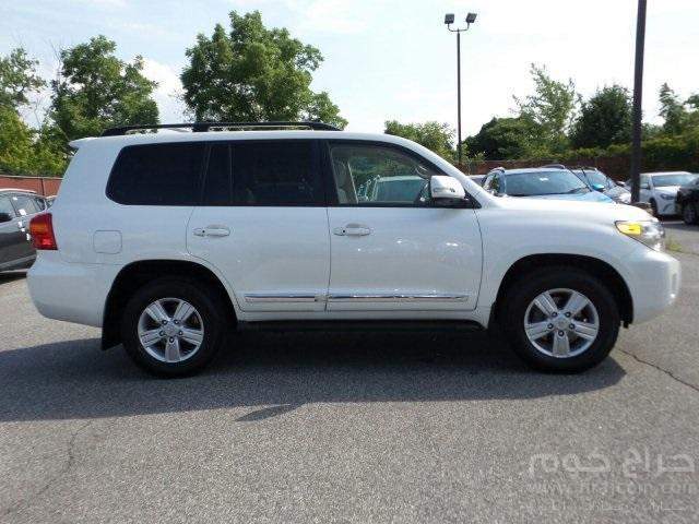 2014 Toyota Land Cruiser V8 GCC