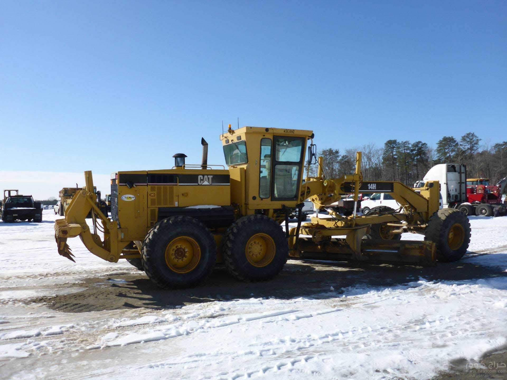 جريدر كاتربلر CAT موديل 2003 طراز 14H رقم القطعة 129