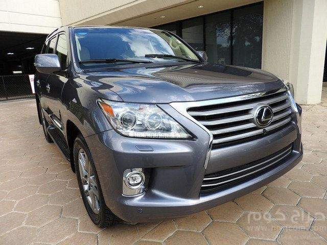 شراء لكزس LX 570 المواصفات الخليجية.