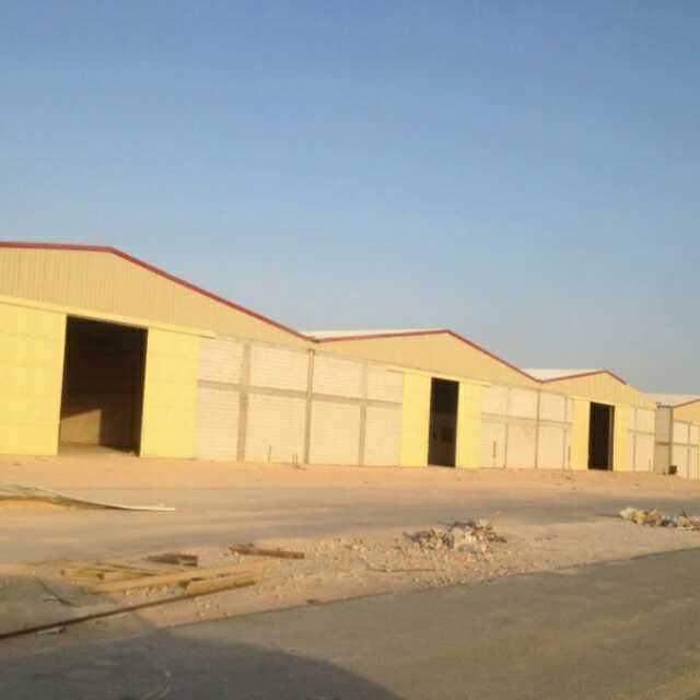 مقاول المستودعات