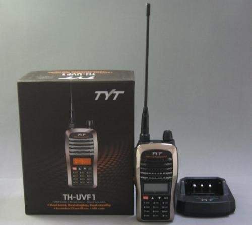 جهاز لاسلكي يدوي نوع TYT يعمل على جميع الترددات UHF UVF 