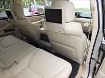 Very clean Gcc specs 2013 lexus 570 full option